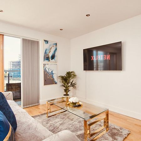 King Deluxe City Apt Large Space& Free Parking! No Balcony Лідс Екстер'єр фото